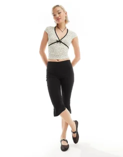 Glamorous V Neck Crop Top In Cherry Pointelle With Velvet Ribbon For Women Cream Cherry -Glamorous Shop 206215281 3