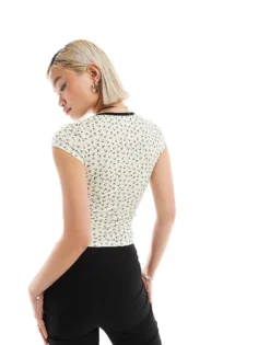 Glamorous V Neck Crop Top In Cherry Pointelle With Velvet Ribbon For Women Cream Cherry -Glamorous Shop 206215281 4