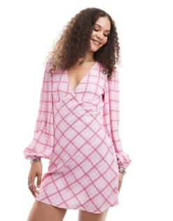Glamorous V Neck Long Sleeve Flippy Mini Dress In Pink Check For Women