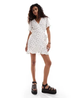 Glamorous Chintzy Floral Wrap Mini Dress In White For Women Green Pink Ditsy