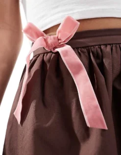 Glamorous A Line Skirt In Brown With Pink Velvet Bow Ties For Women -Glamorous Shop 206699467 5