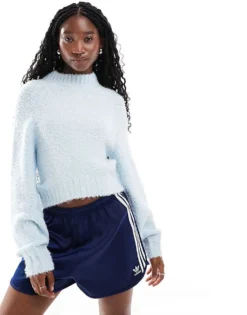 Glamorous Chunky Boxy Crop Knit Jumper In Baby Blue For Women