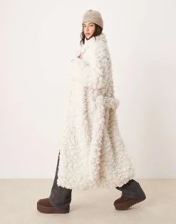 Glamorous Cream Cloud Faux Fur Coat With Robe Tie For Women -Glamorous Shop 206756992 4