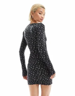 Glamorous Ruched Scoop Long Sleeve Jersey Mini Dress In Lilac Bud Floral For Women Black Lilac Floral -Glamorous Shop 206794631 3