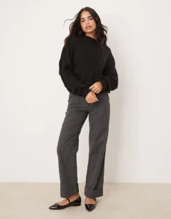 Glamorous Relaxed Knitted Jumper With Rosette Detail In Black For Women -Glamorous Shop 206918202 3