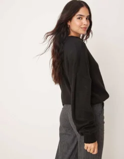 Glamorous Relaxed Knitted Jumper With Rosette Detail In Black For Women -Glamorous Shop 206918202 4