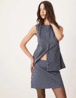 Glamorous Low Rise Mini Skirt In Dark Navy Stripe Co-ord For Women