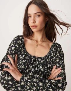 Glamorous Tie Front Volume Sleeve Maxi Dress In Romantic Boho Floral For Women Black/peach Floral 7 Glamorous Tie Front Volume Sleeve Maxi Dress In Romantic Boho Floral For Women Black/peach Floral -Glamorous Shop 207162569 3