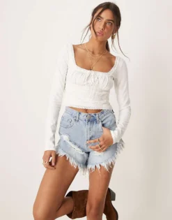 Glamorous Distressed High Waisted Denim Shorts In Denim Wash For Women Blue Denim