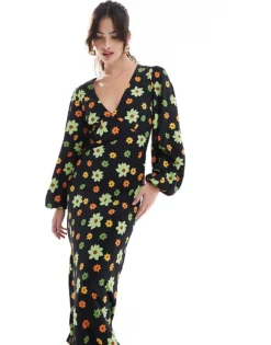 Glamorous V Neck Midi Dress In Black Green Flower For Women -Glamorous Shop 207676166 1 blackgreenflower 1