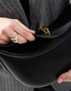 Glamorous Classic Grab Bag With Gold Hardware In Black For Women -Glamorous Shop 207705939 4